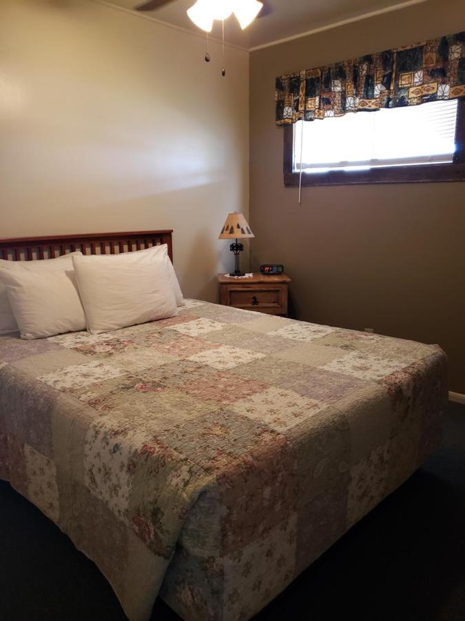 Flaming Gorge Resort Dutch John Εξωτερικό φωτογραφία